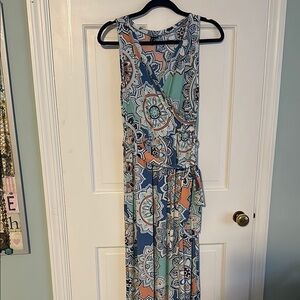 Bohemian Sleeveless Maxi Dress, size medium
